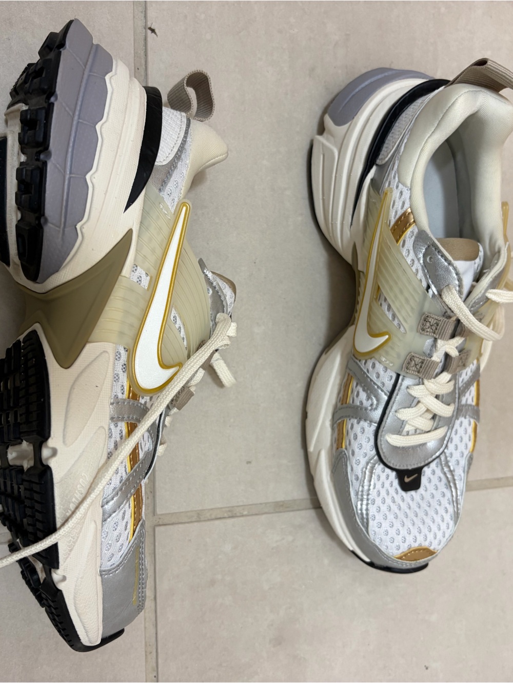 Nike shoes
